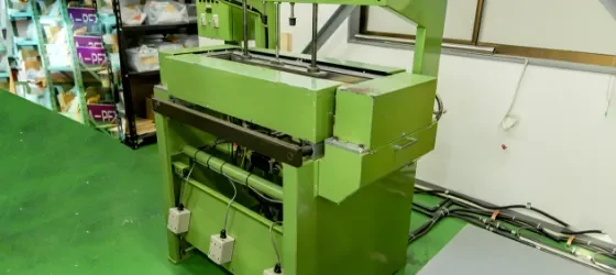 手動折り曲げ機